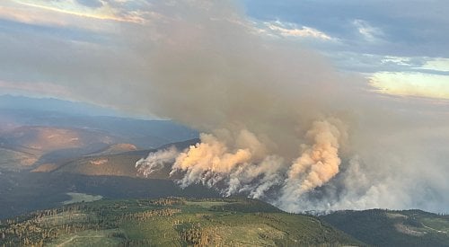 Strong winds fuel significant growth of wildfire near Beaverdell