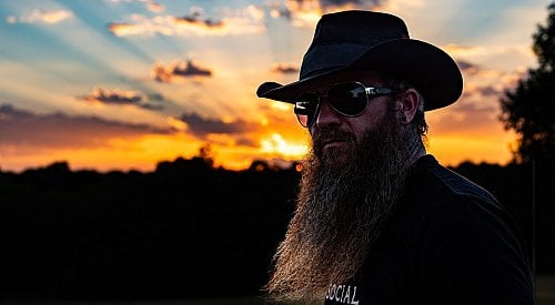 Cody Jinks bringing his Hippies And Cowboys Tour to Kelowna this summer