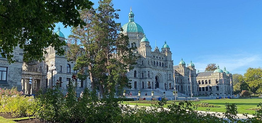 Growing number of young adults intrigued by idea of BC becoming its own country: poll